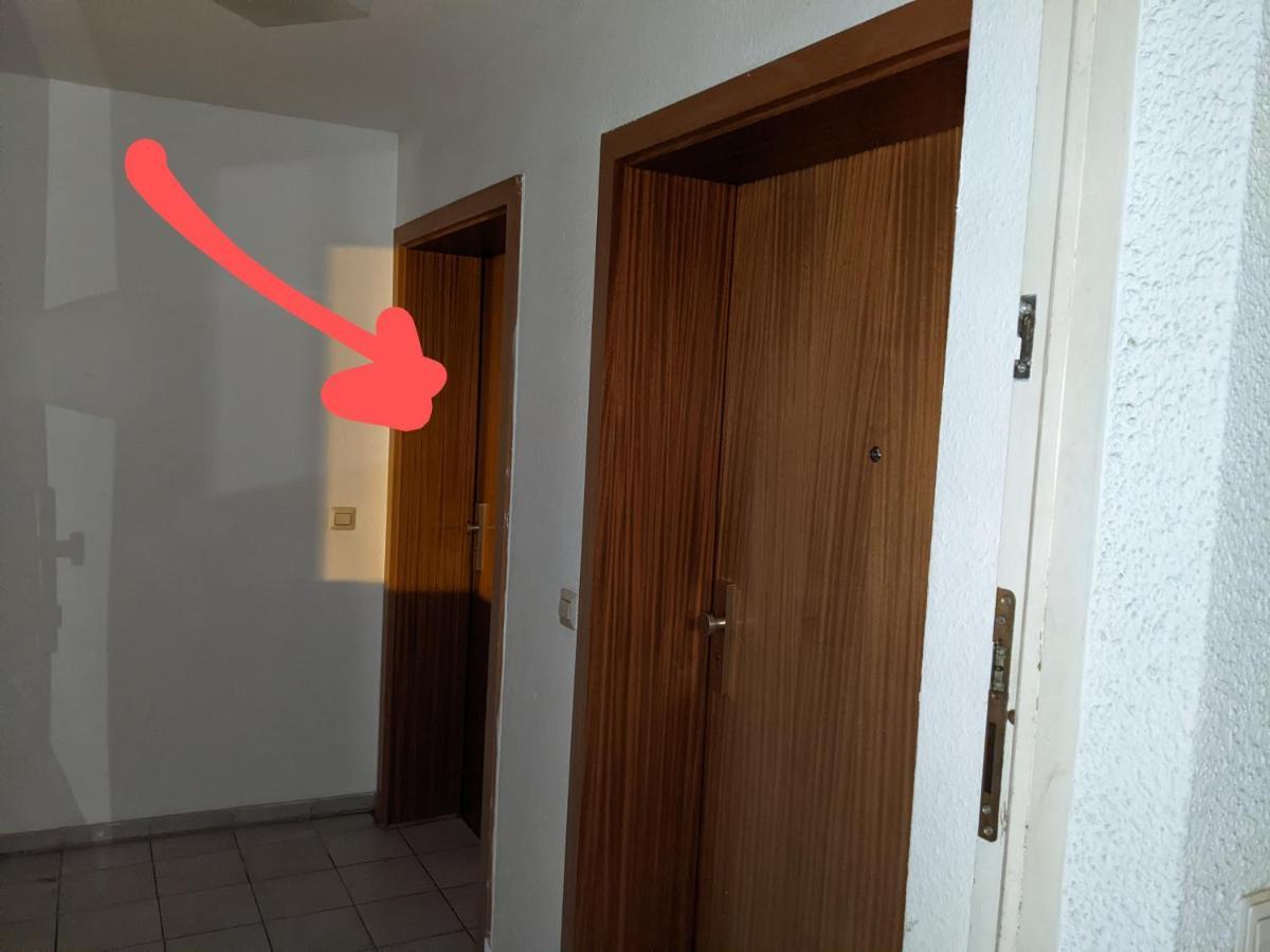 Cozy Apartment With Parking Garage Near Outlet Metzingen  Kültér fotó